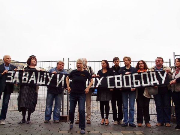 Gorbanevskaya on Red Square, 2012